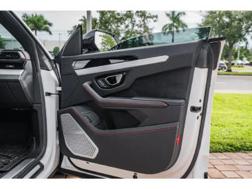 Lamborghini Urus Urus — photo 33