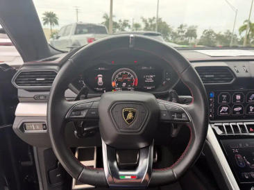 Lamborghini Urus Urus — photo 19