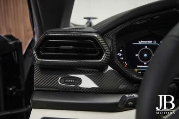 Lamborghini Urus — photo 33