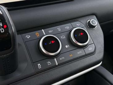 Land Rover Defender D200 — photo 19