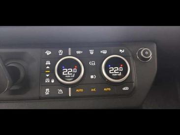 Land Rover Defender P400 — photo 16