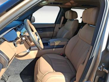 Land Rover Range Rover P530 — photo 9