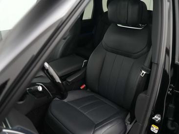 Land Rover Range Rover P550e — photo 6