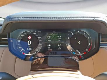 Land Rover Range Rover P530 — photo 10