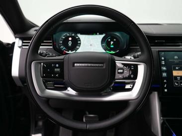 Land Rover Range Rover P550e — photo 8