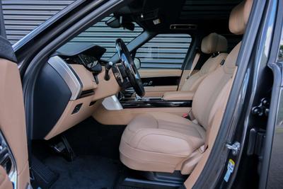 Land Rover Range Rover P550e