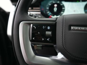Land Rover Range Rover P550e — photo 14