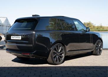 Land Rover Range Rover P460e — photo 7