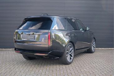 Land Rover Range Rover P550e — photo 7