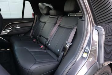 Land Rover Range Rover P460e — photo 4