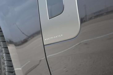 Land Rover Range Rover P460e — photo 14