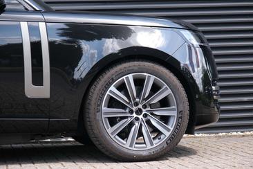 Land Rover Range Rover P550e — photo 10