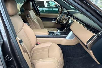 Land Rover Range Rover P460e