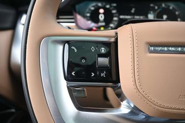 Land Rover Range Rover P460e — photo 18
