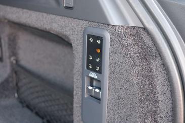 Land Rover Range Rover P460e — photo 15