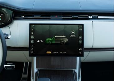 Land Rover Range Rover P460e — photo 35