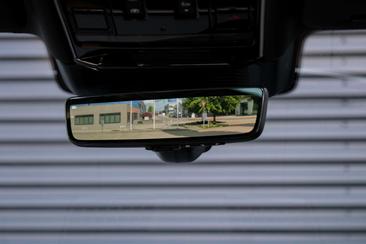 Land Rover Range Rover P550e — photo 36