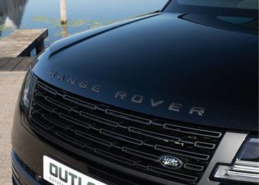 Land Rover Range Rover P460e — photo 44