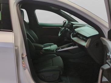 Audi S3 TFSI — photo 17