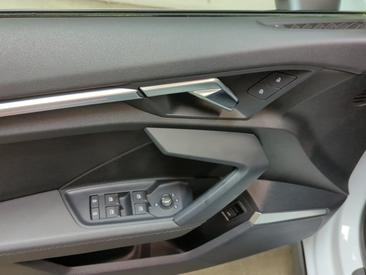 Audi S3 TFSI — photo 20
