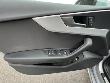 Audi A5 Sportback 35 TDI — photo 16