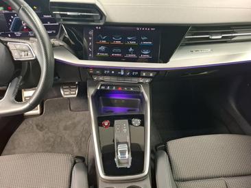 Audi S3 TFSI — photo 11