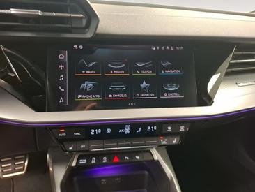 Audi S3 TFSI — photo 14
