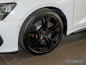 Audi S3 TFSI — photo 10