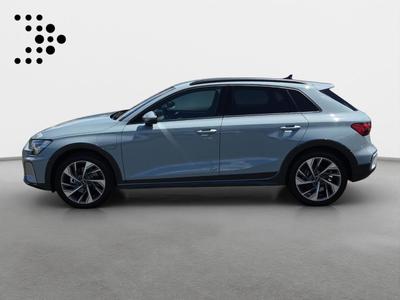 Audi A3 Break Surélevé TFSI E E 2026 Gris