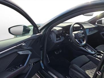 Audi S3 TFSI — photo 10