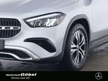 Mercedes GLA 180 — photo 7