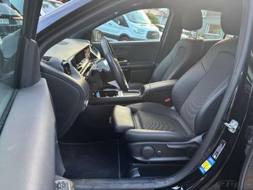 Mercedes GLA 180 — photo 10