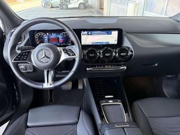 Mercedes GLA 200 — photo 3