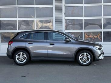 Mercedes GLA 200 — photo 6