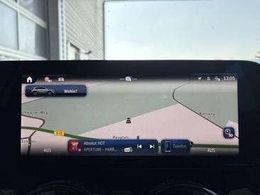 Mercedes GLA 200 — photo 13