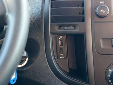 Mercedes Vito Van 114 D — photo 10
