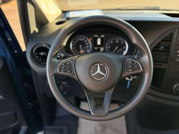 Mercedes Vito Van 114 D — photo 15