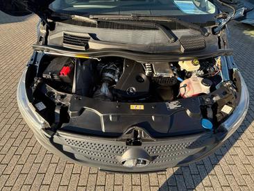 Mercedes Vito Van 114 D — photo 23