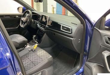 Volkswagen T-Roc 1.5 ETSI 150 — photo 7