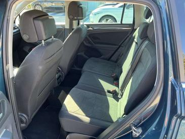 Volkswagen TIGUAN 2.0 TDI — photo 9