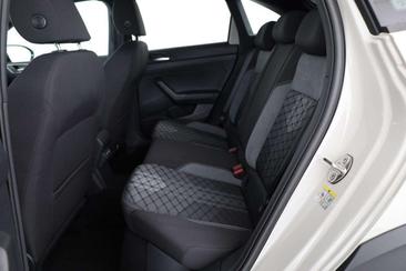 Volkswagen Taigo 1.5 TSI — photo 10