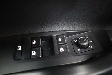 Volkswagen Taigo 1.5 TSI — photo 7