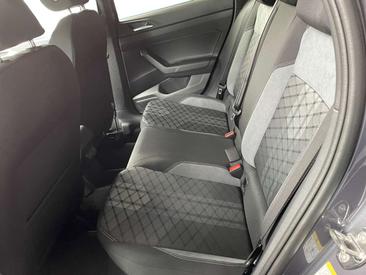 Volkswagen Taigo 1.5 TSI — photo 8