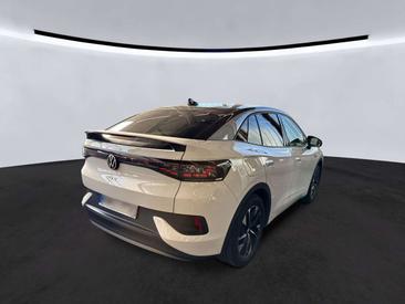 Volkswagen ID.5 Coupé SUV Pro — photo 2
