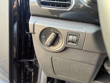 Volkswagen T-CROSS 1.5 TSI — photo 10