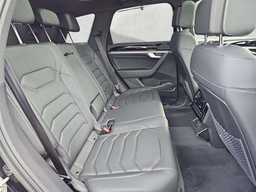 Volkswagen Touareg 3.0 V6 TDI 286 — photo 13