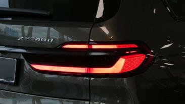 BMW X7 XDrive40d — photo 7
