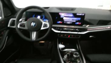 BMW X7 XDrive40d — photo 28