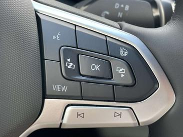 Volkswagen ID.4 Pure — photo 10