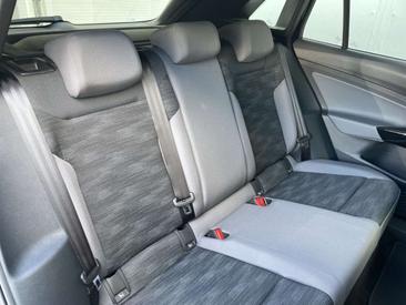 Volkswagen ID.4 Pure — photo 14